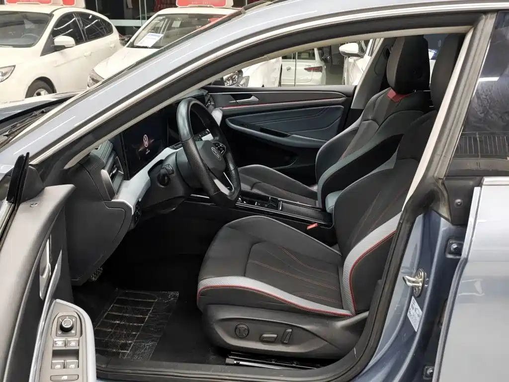 Volkswagen Lamando — миниатюра 12