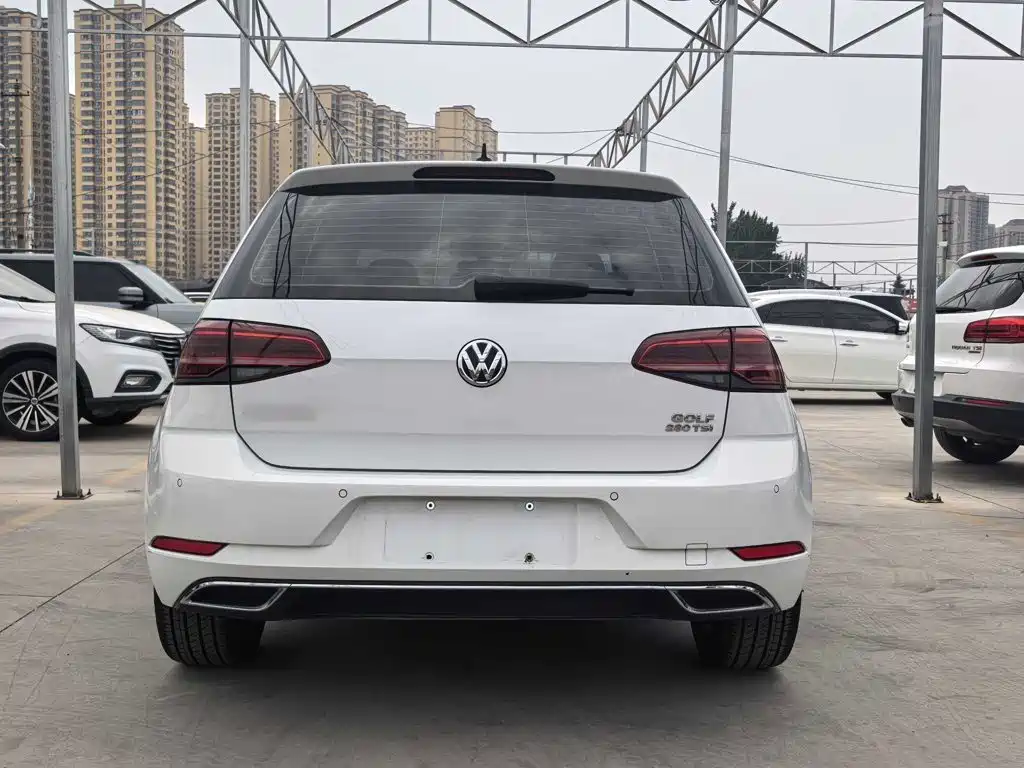 Volkswagen Golf — миниатюра 6