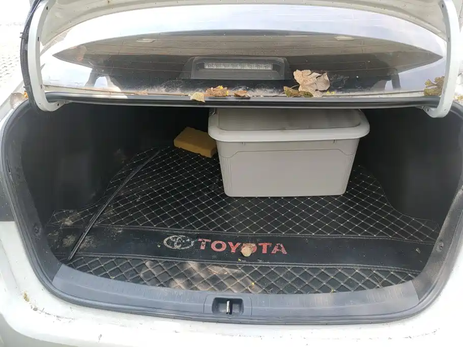 Toyota Corolla — миниатюра 4