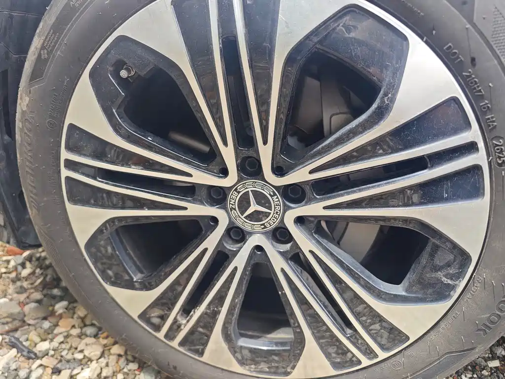 Mercedes-Benz E-Class — миниатюра 14