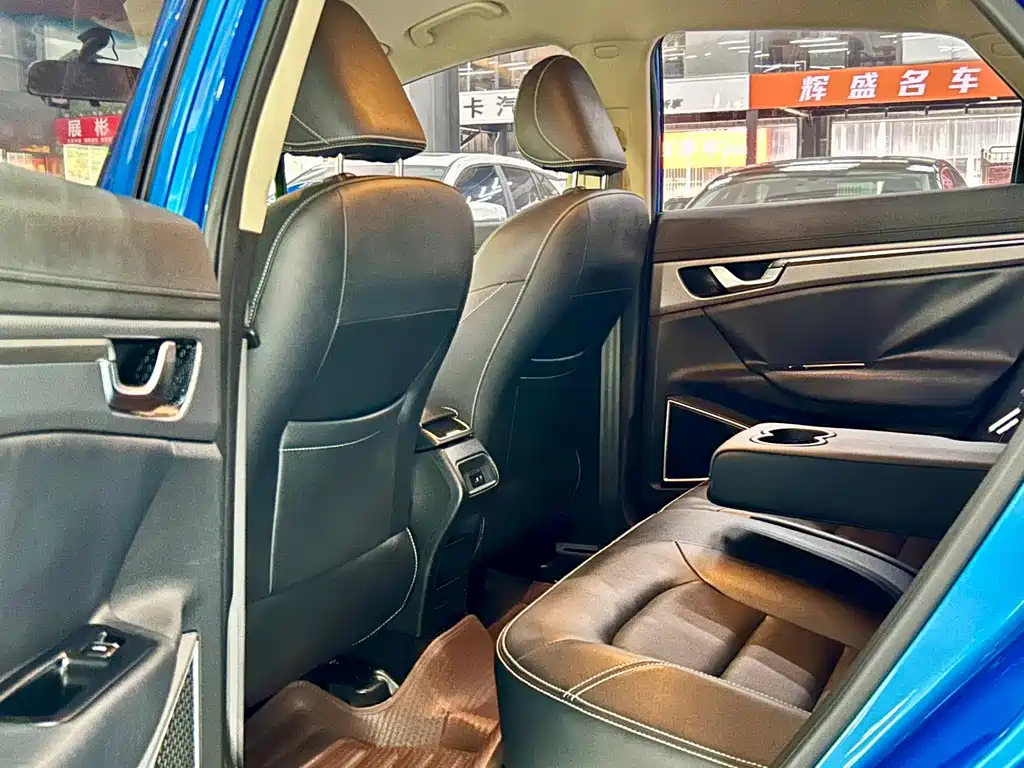 Geely Emgrand GS — миниатюра 6