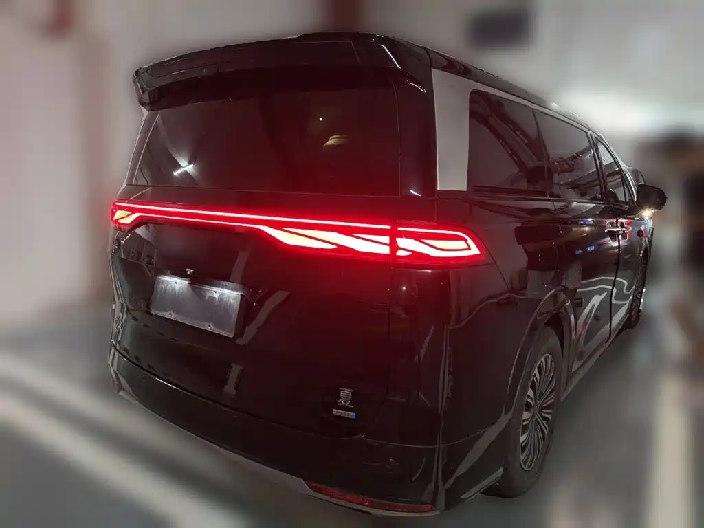 BYD Xia — миниатюра 6