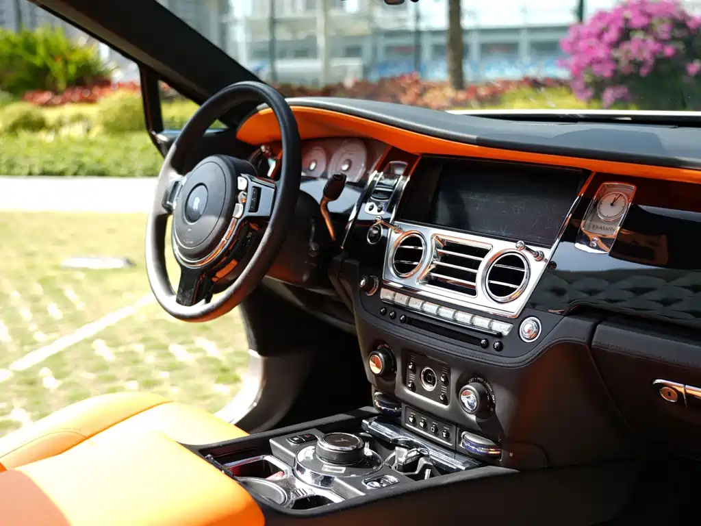 Rolls-Royce Dawn — миниатюра 5