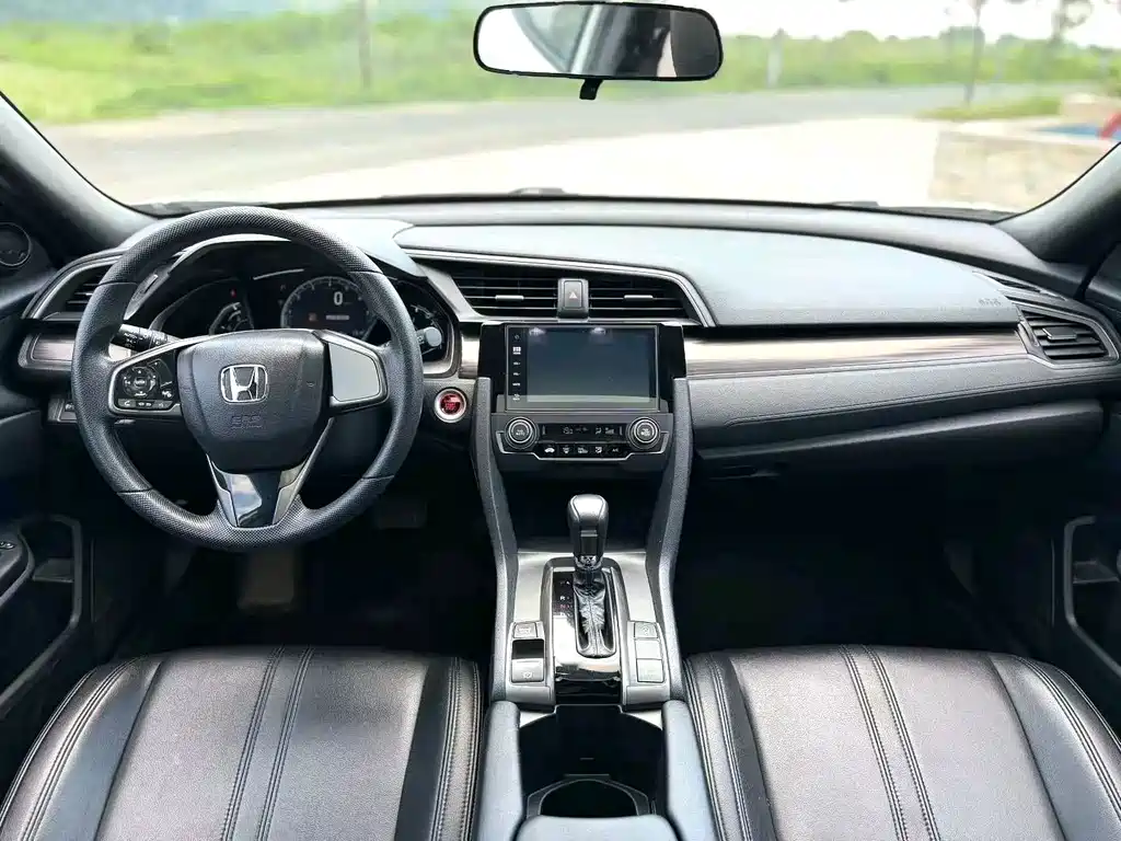 Honda Civic — миниатюра 5