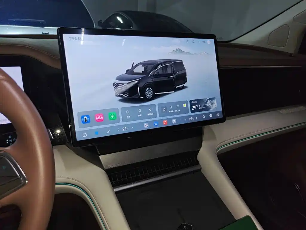 BYD Xia — миниатюра 14
