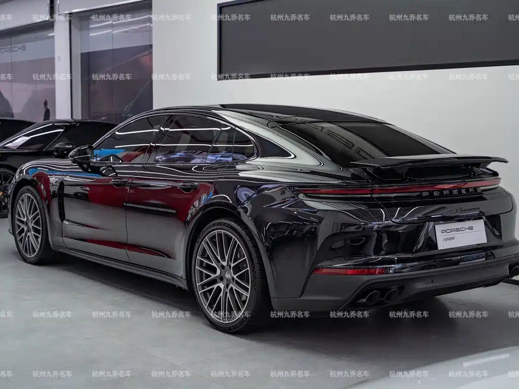 Porsche Panamera — миниатюра 5