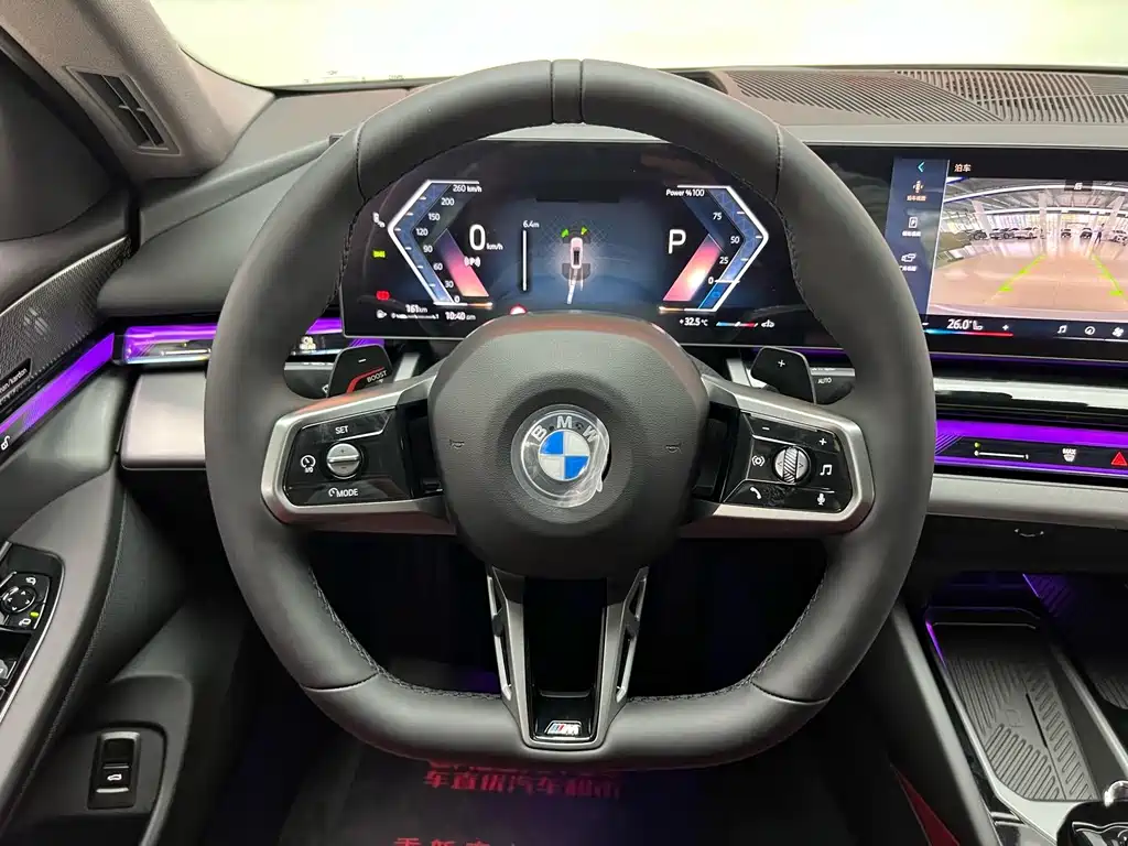 BMW 5 Series — миниатюра 14