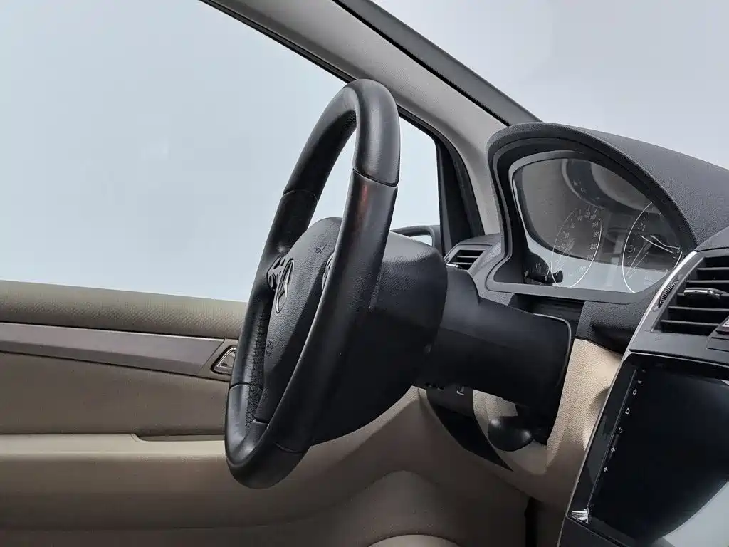 Mercedes-Benz A-Class (Import) — миниатюра 22