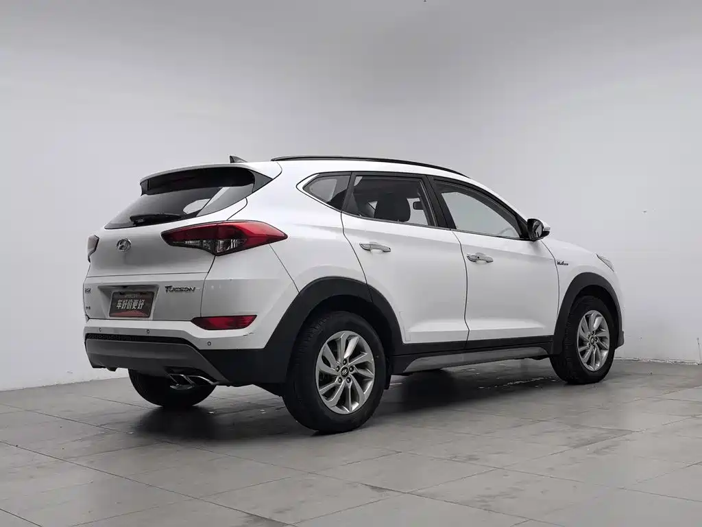 Hyundai Tucson — миниатюра 2