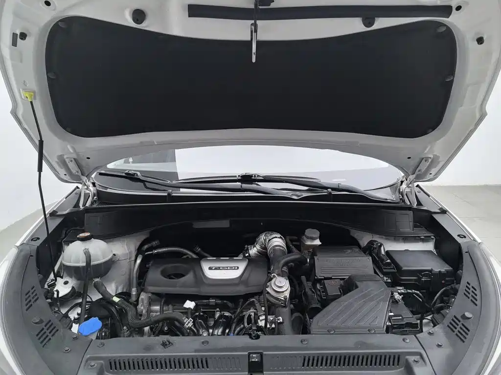 Hyundai Tucson — миниатюра 6