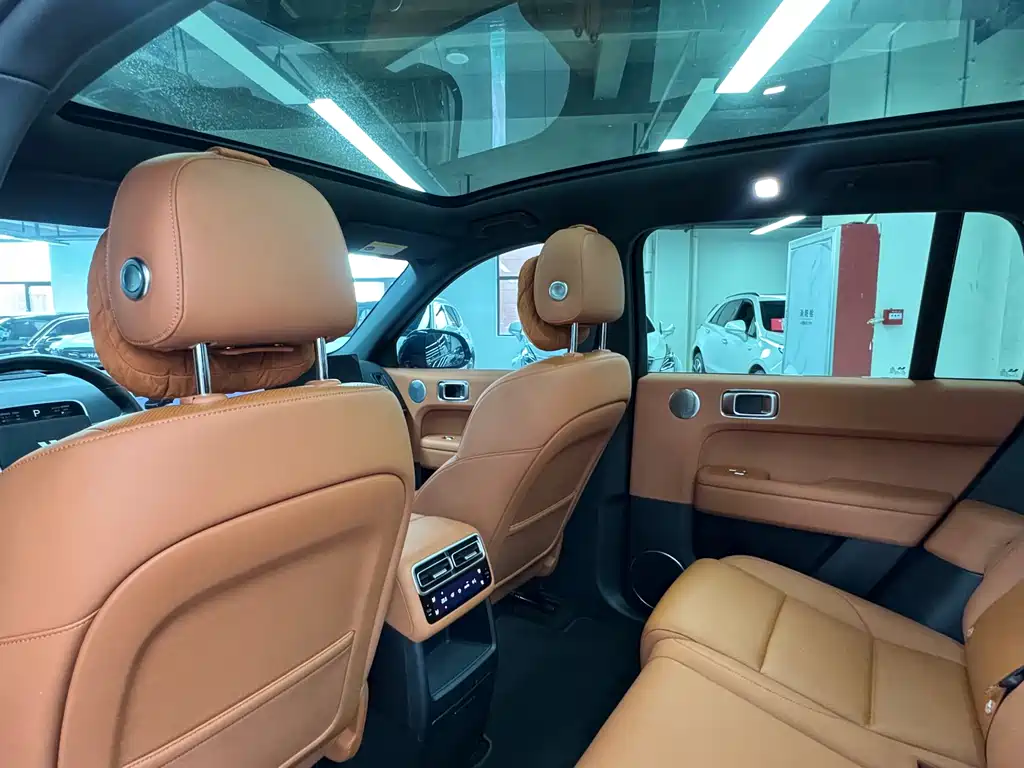 Li Auto Li L6 — миниатюра 10