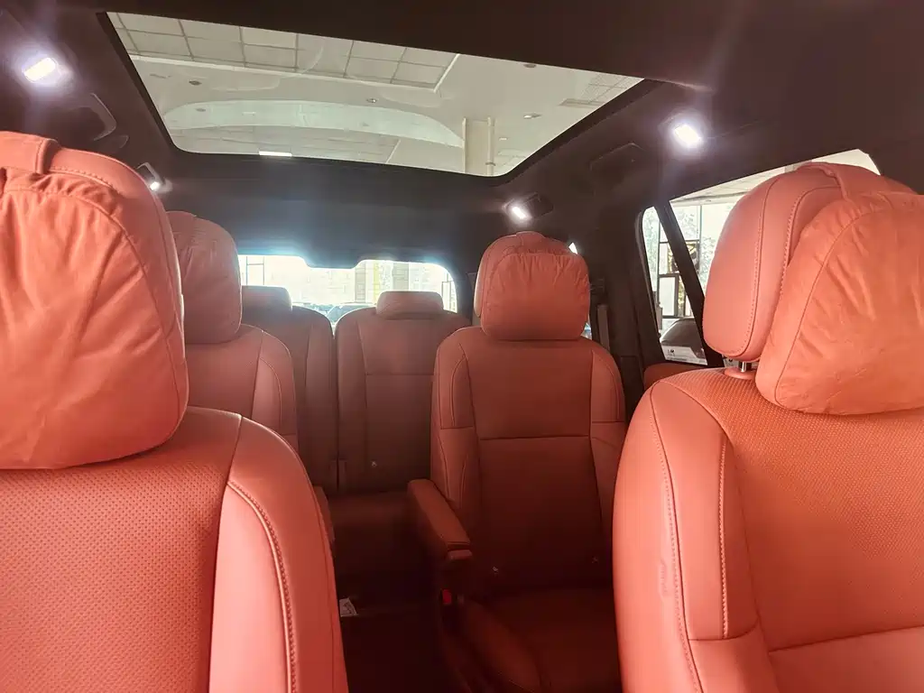 Li Auto Li L8 — миниатюра 11