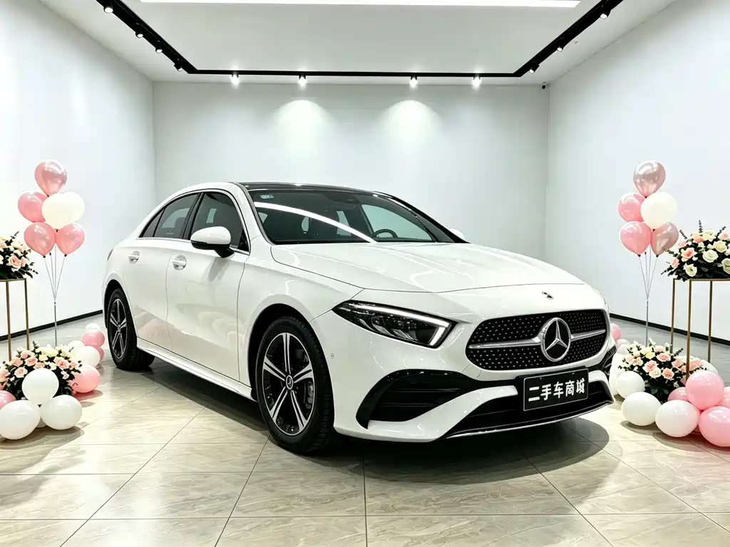 Mercedes-Benz A-Class 2024 A 200 L Dynamic Type