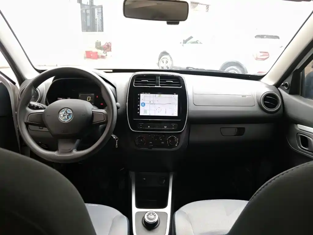 Venucia e30 — миниатюра 10