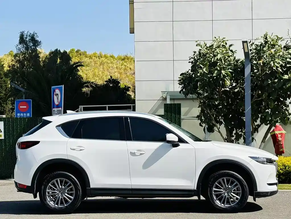 MAZDA CX 5