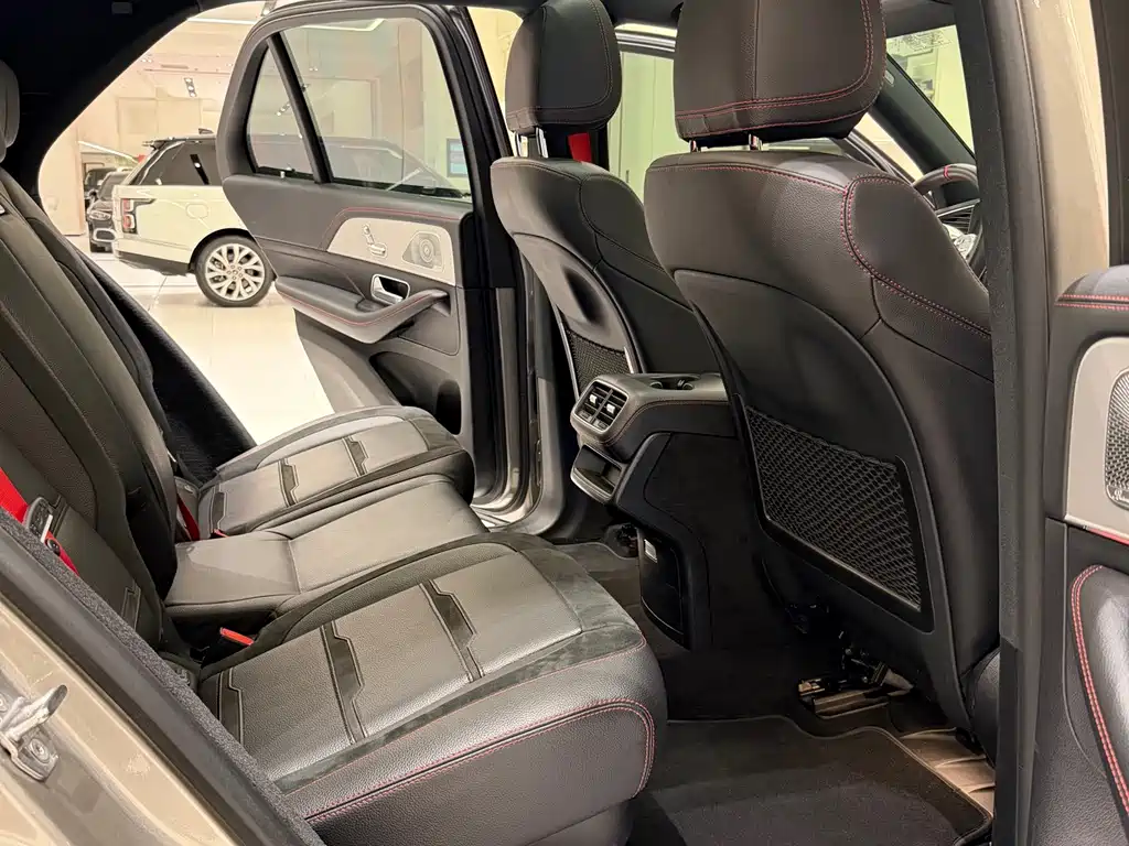 Mercedes-Benz GLE AMG — миниатюра 10