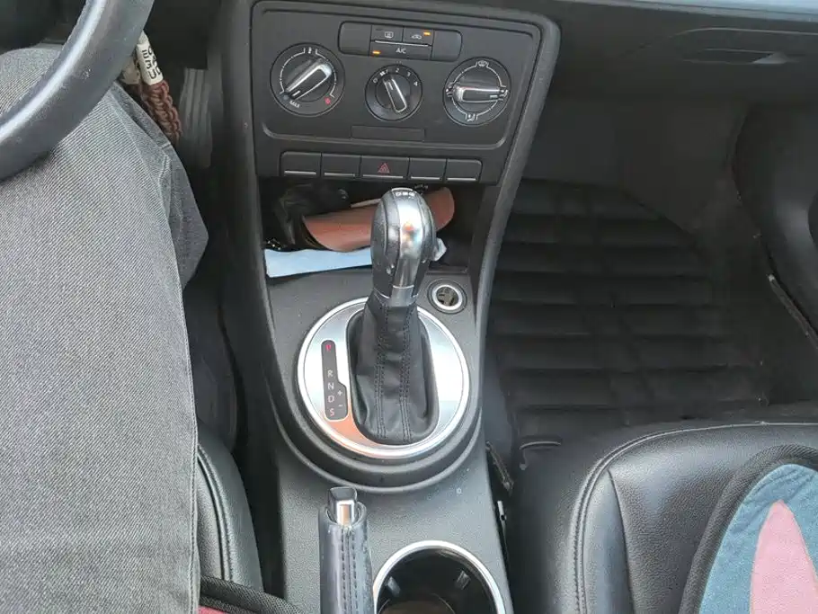 Volkswagen Beetle — миниатюра 16