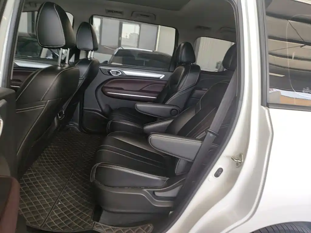 GAC Motor Trumpchi M6 — миниатюра 17