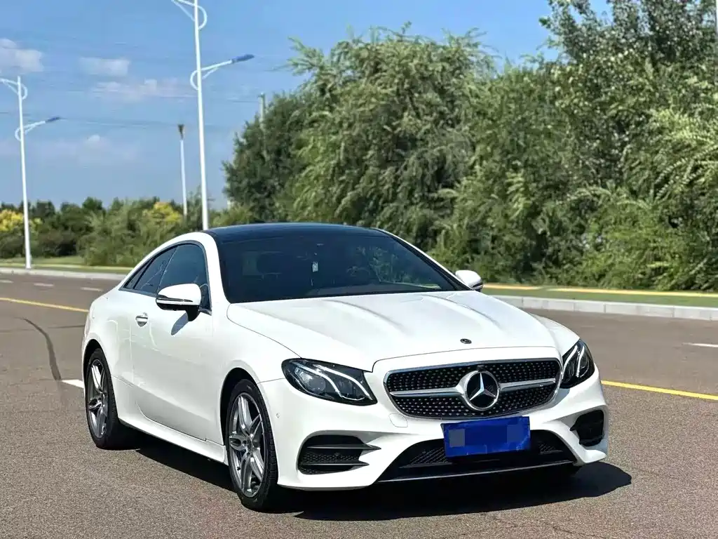 Mercedes-Benz E-Class (Import) — миниатюра 2
