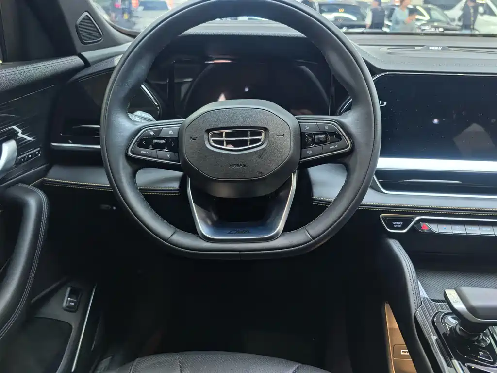 Geely Xingyue L — миниатюра 11