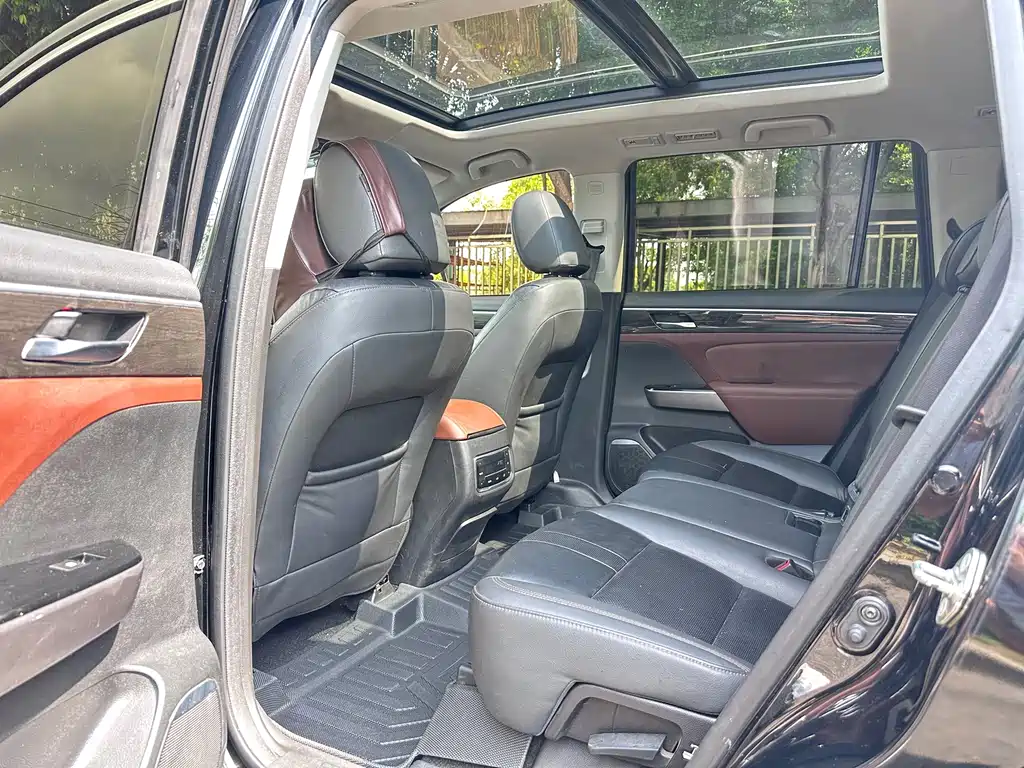 GAC Motor Trumpchi GS8 — миниатюра 10