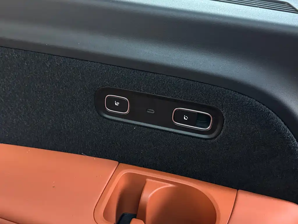 Li Auto Li L9 — миниатюра 31