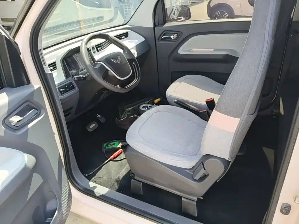 Wuling MINIEV — миниатюра 15