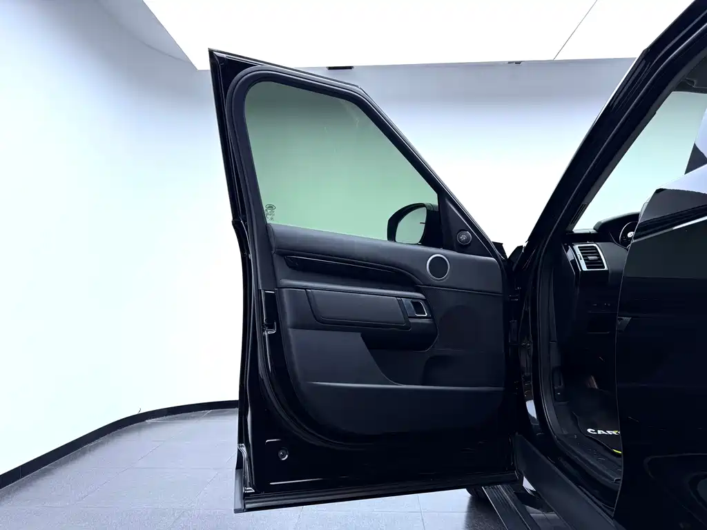 Land Rover Discovery — миниатюра 20