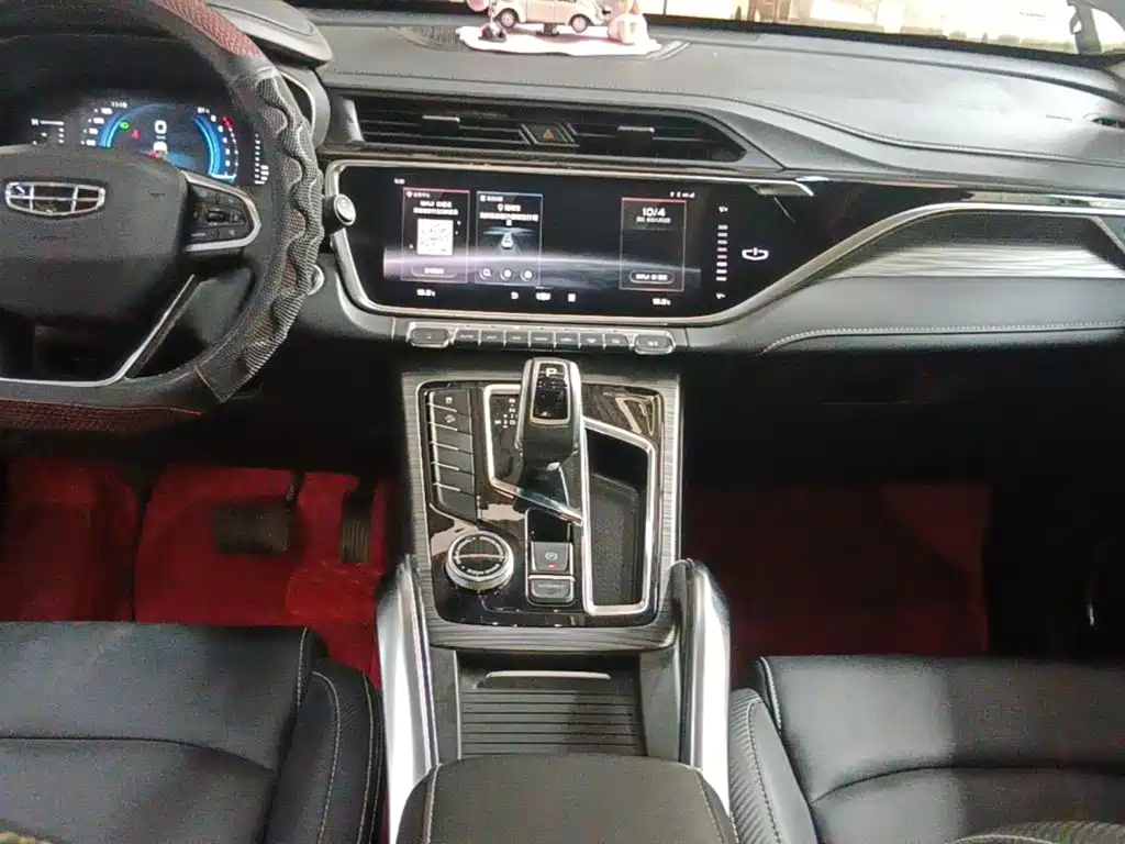 Geely Boyue — миниатюра 13