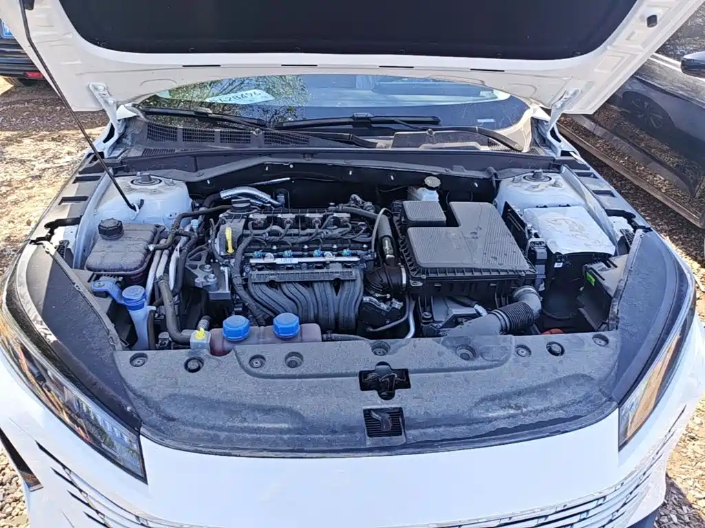 Changan Eado PHEV — миниатюра 20