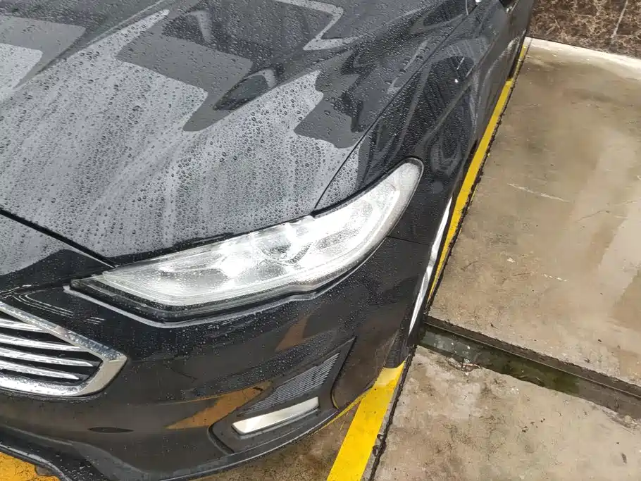 Ford Mondeo — миниатюра 5