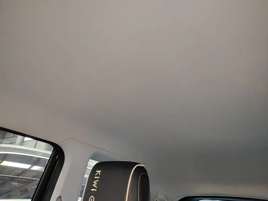 Baojun KiWi EV — миниатюра 18
