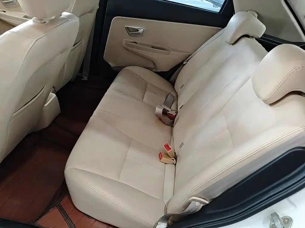 Chery Fengyun 2 — миниатюра 17