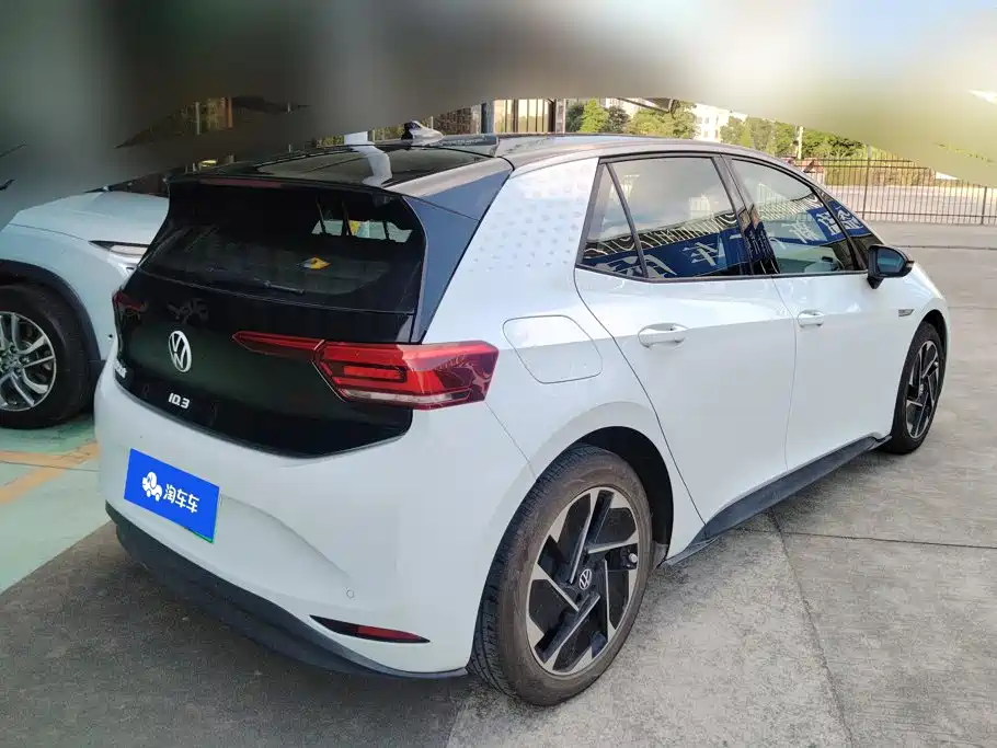 Volkswagen ID.3 — миниатюра 3