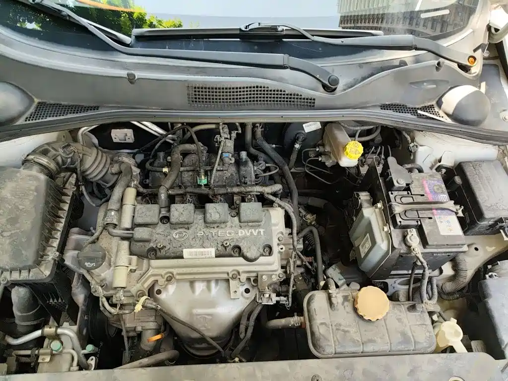 Baojun 310W — миниатюра 16