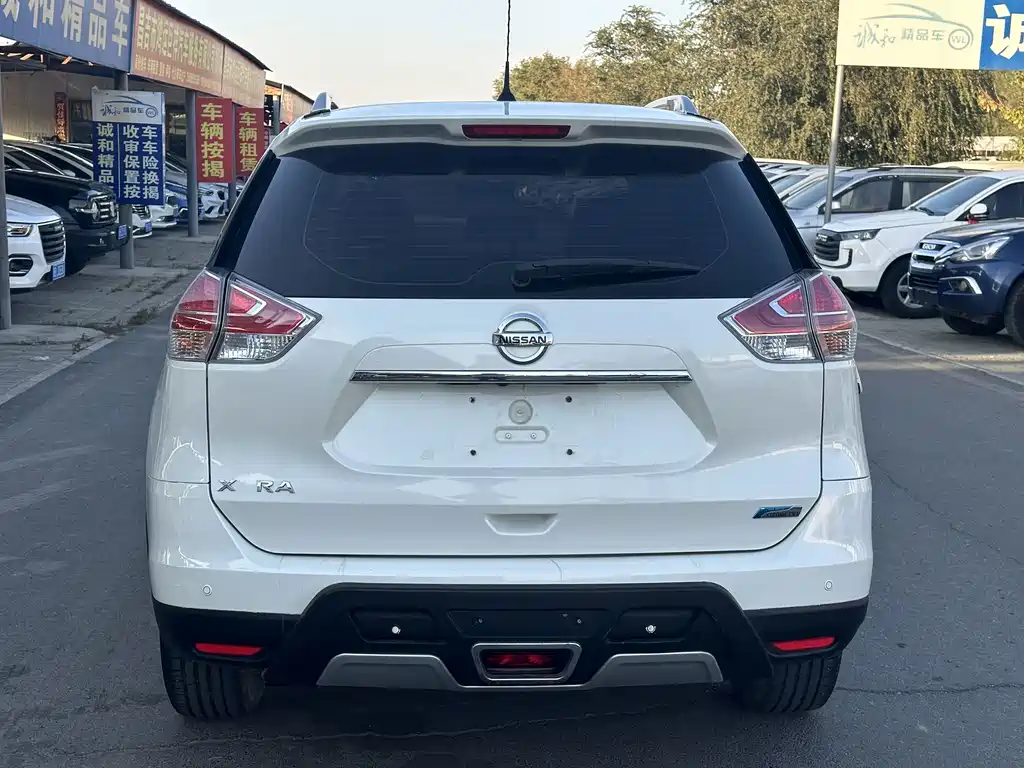 Nissan X-Trail — миниатюра 8