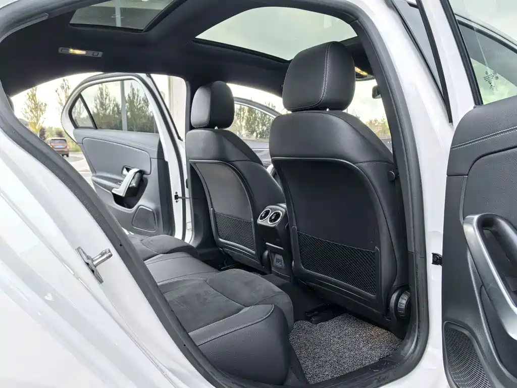 MERCEDES-BENZ A CLASS