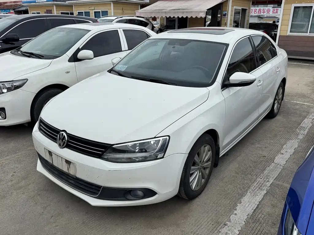 Volkswagen Sagitar
