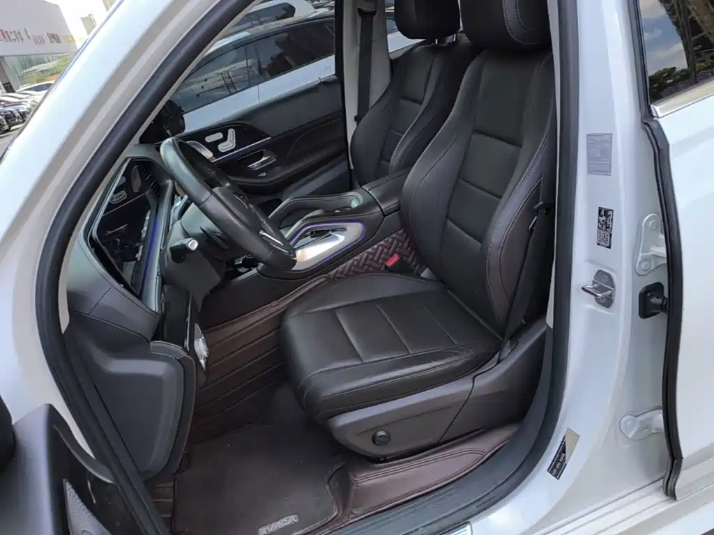 Mercedes-Benz GLE (Import) — миниатюра 15