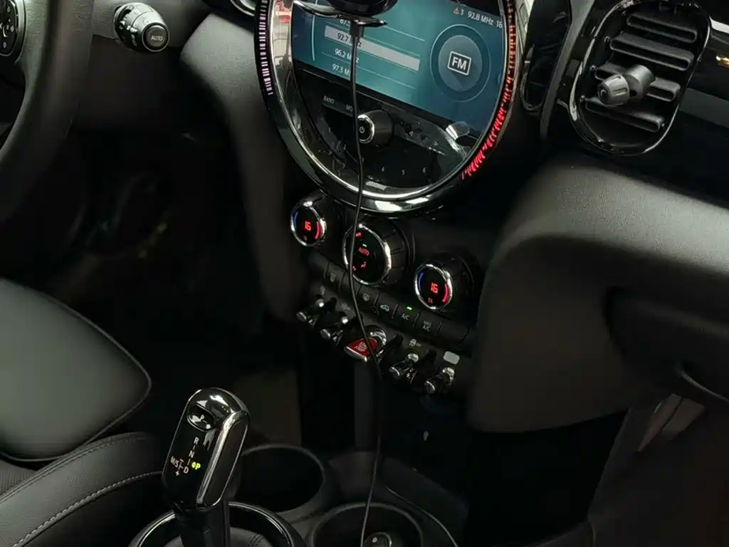 MINI Mini — миниатюра 16