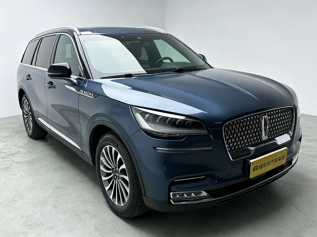 Lincoln Aviator — миниатюра 3