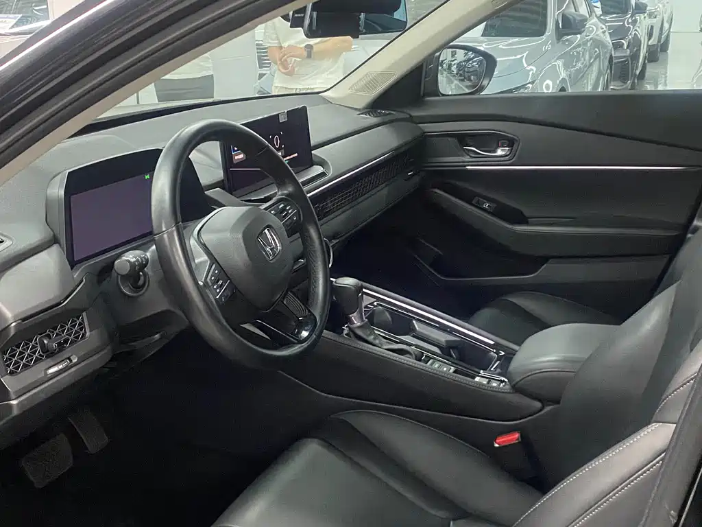 Honda Accord — миниатюра 5