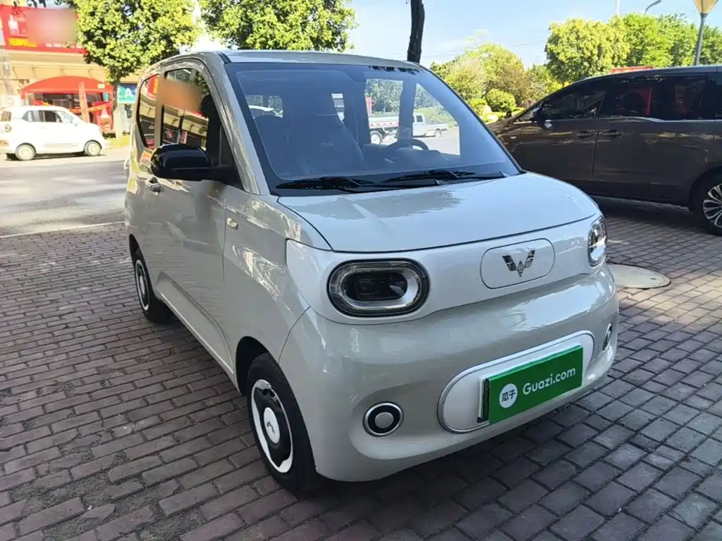 Wuling MINIEV — миниатюра 4
