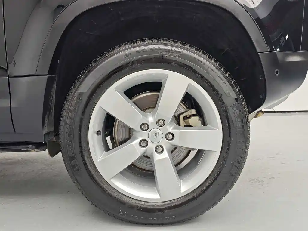 Land Rover Defender — миниатюра 15