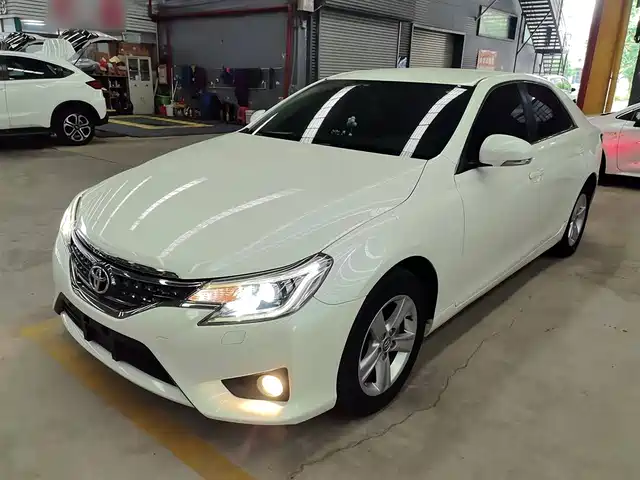TOYOTA REIZ 2017