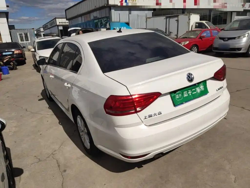 Volkswagen Lavida — миниатюра 5