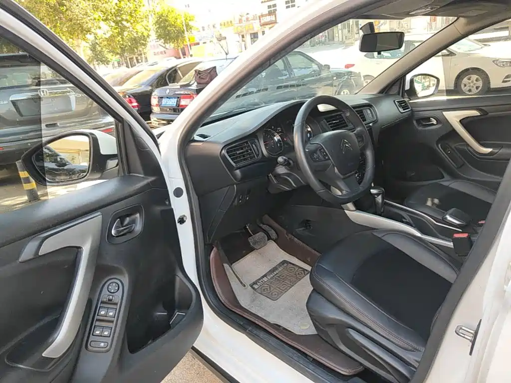 Citroen C3-XR — миниатюра 16