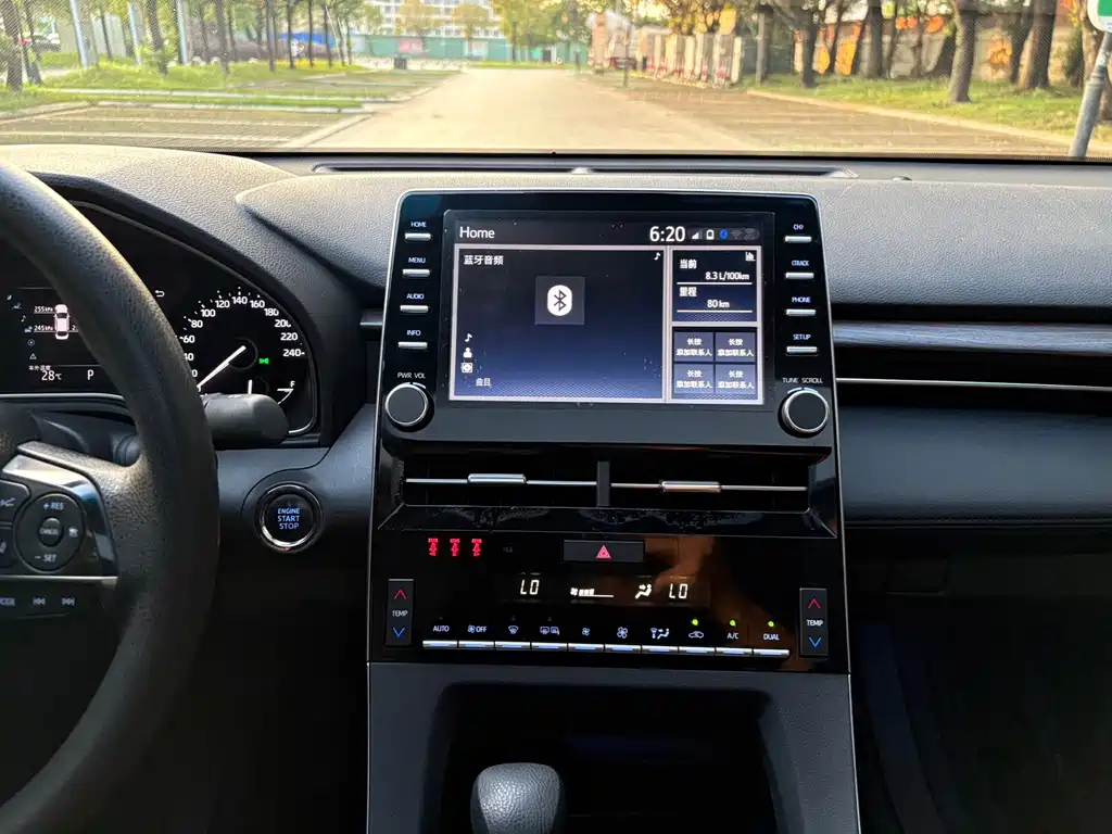 Toyota Avalon — миниатюра 6