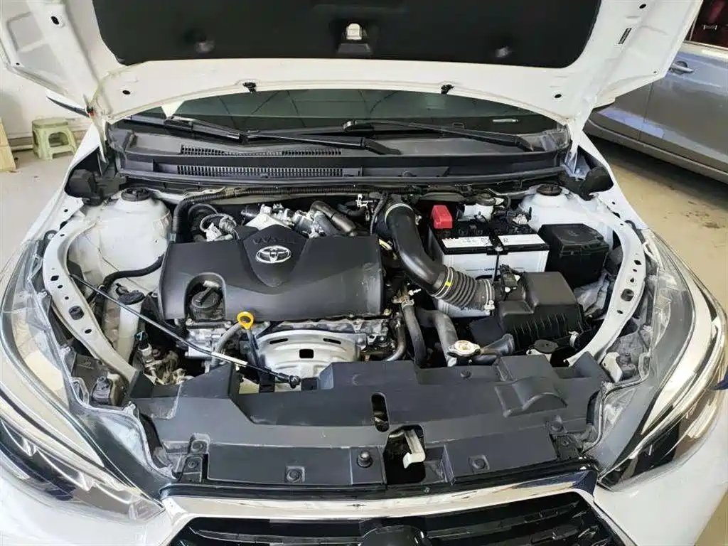 TOYOTA YARIS L ZHIXUAN