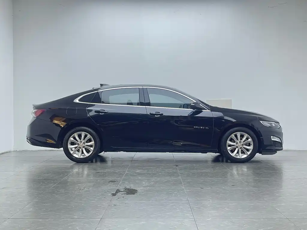 Chevrolet Malibu XL — миниатюра 15